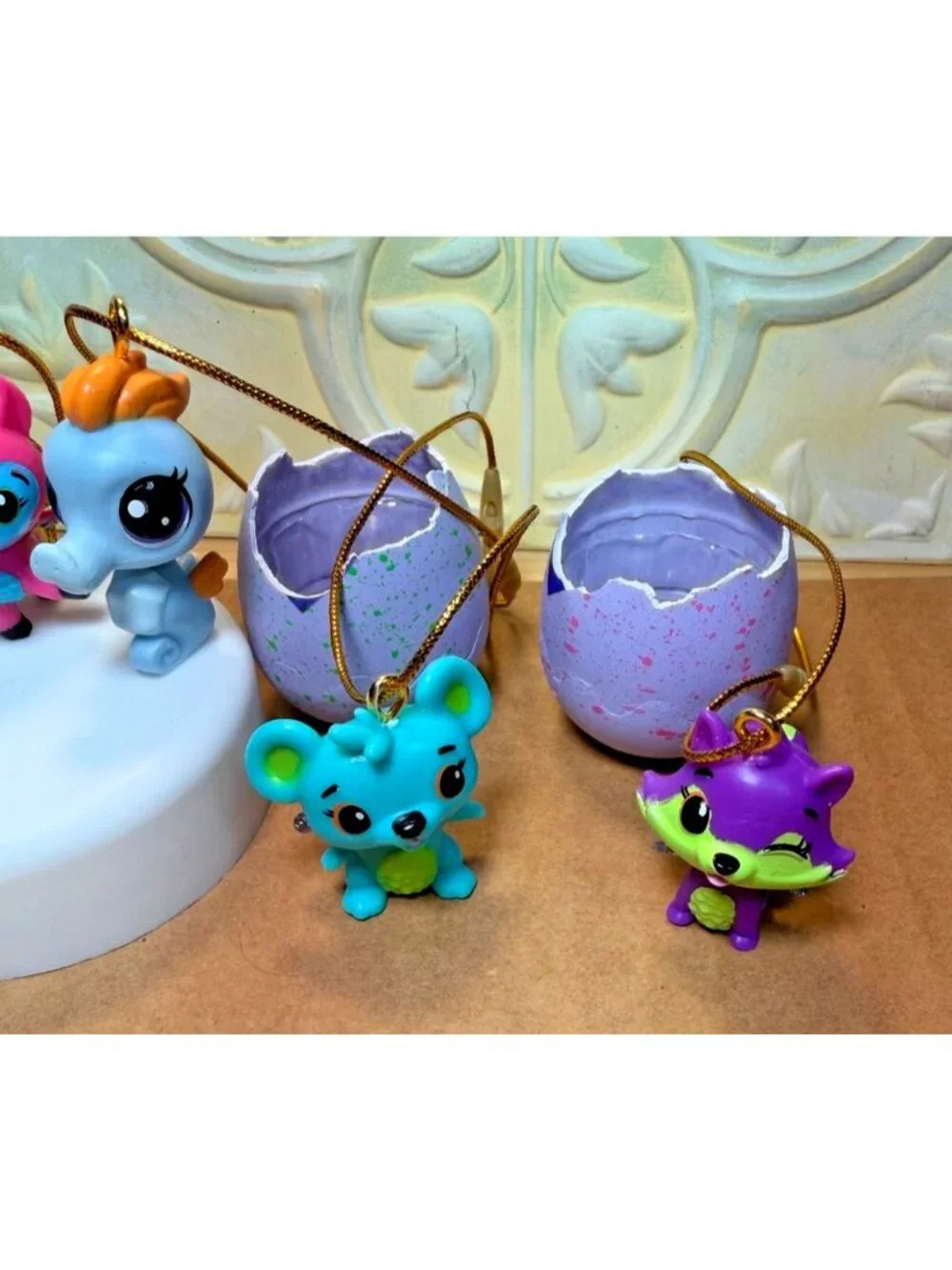 7pc Hatchimals Mini Figures Collectible Set W/ Golden String & Eggshell U69a